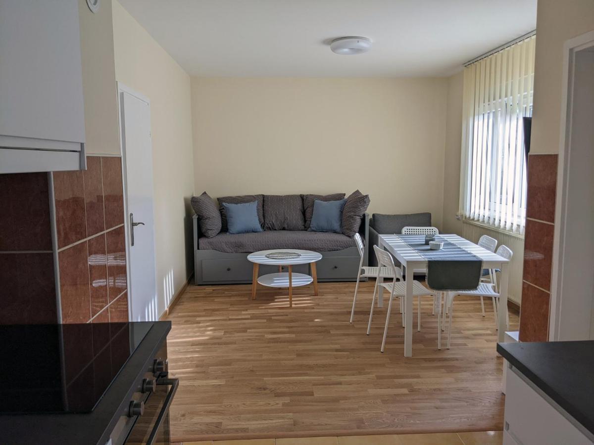 Affordable And Newly Renovated 1-Bedroom Apartment Κράλιεβο Εξωτερικό φωτογραφία