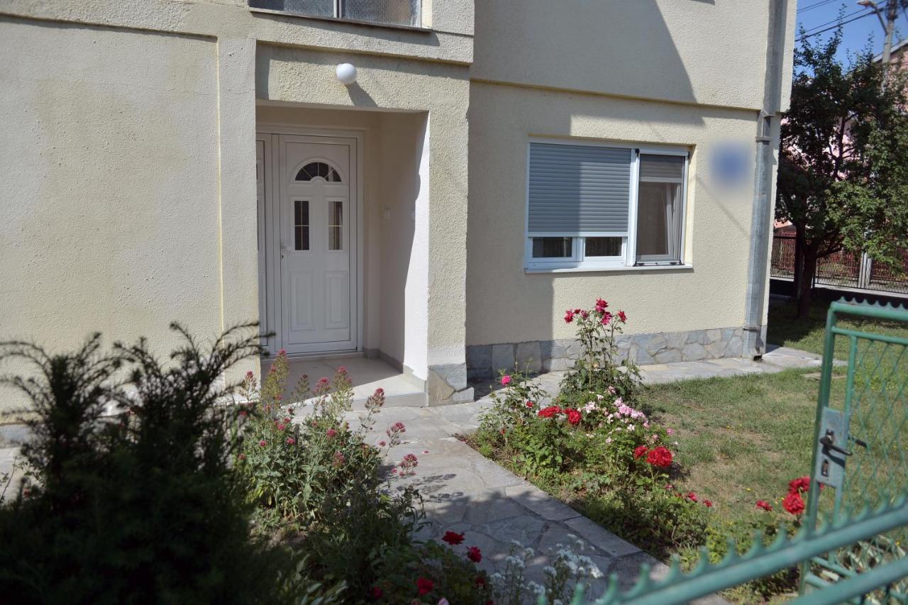 Affordable And Newly Renovated 1-Bedroom Apartment Κράλιεβο Εξωτερικό φωτογραφία